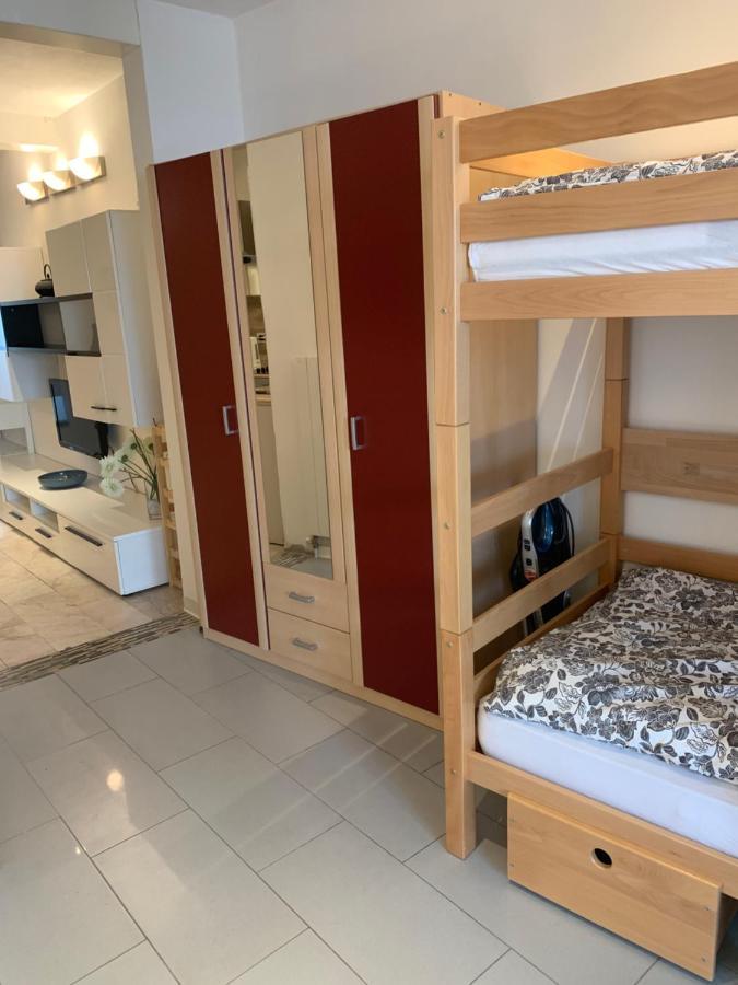 Schoene Ferienwohnung 36 Viralago Mit Privatstrand Gambarogno Buitenkant foto